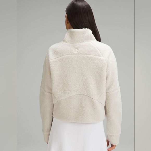 Lululemon Scuba Oversized Fleece Funnel Neck. - Picture 2 of 15